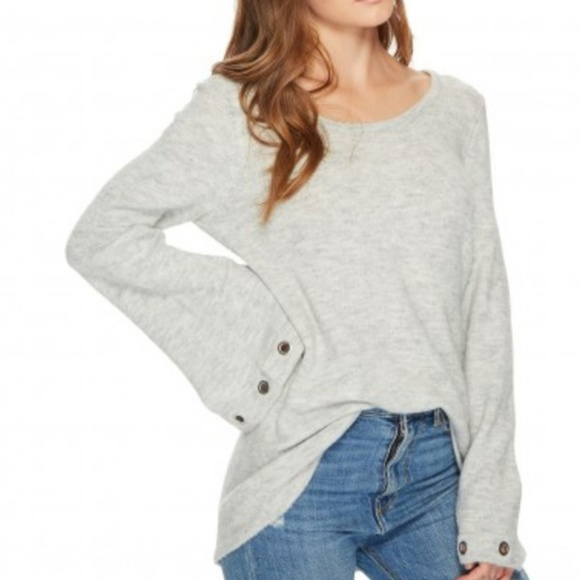 Kensie Sweaters - Kensie Bell Sleeve Sweater Size Medium NWT